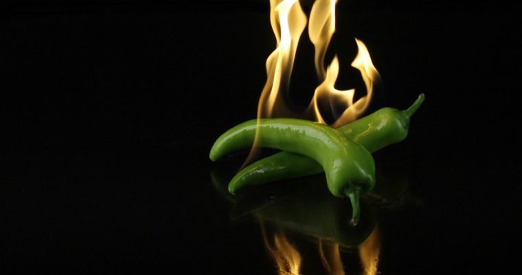 Que faire quand un plat est trop épicé et quelle est la meilleur façon de réduire la sensation de brûlure dans la bouche?