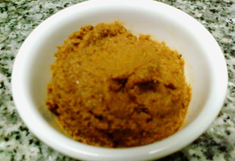 Kroeung ou pâte de curry cambodgienne