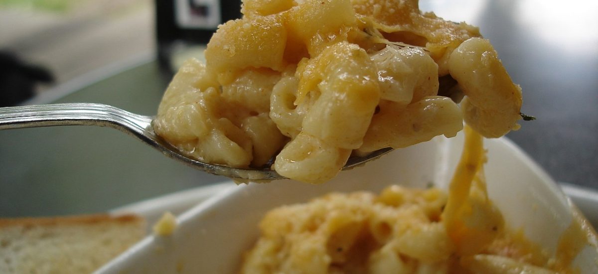 Macaroni à la courge musquée et au jambon