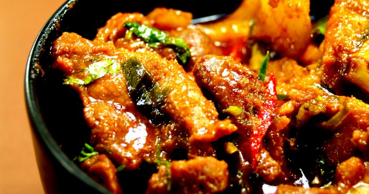 Poulet au curry Thaï et à l&rsquo;ananas