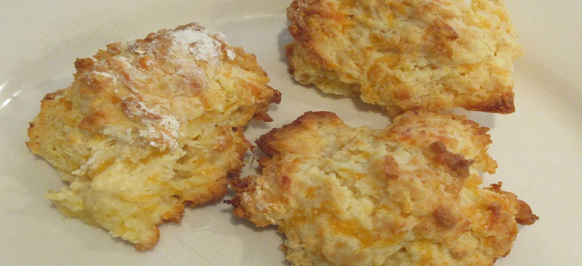 Biscuits à la crème sure et ciboulette