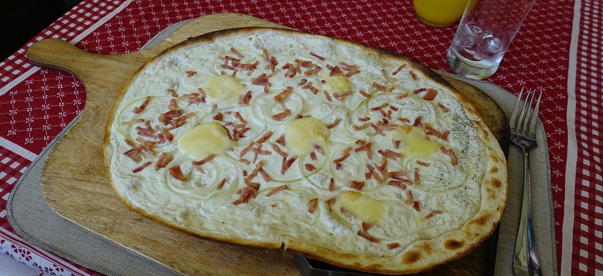 Flammenküche ou tarte flambée