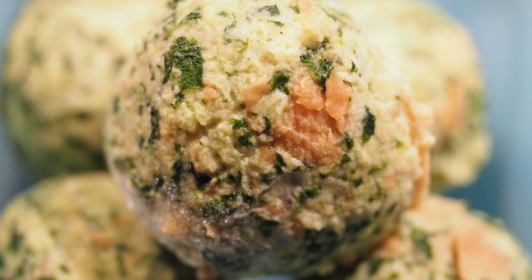 Boulettes de poulet au romarin, citron et gingembre marinés