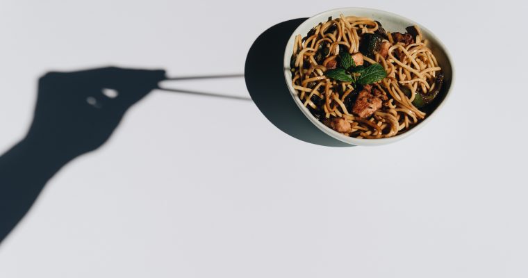 Sauté de nouilles ramen au tofu
