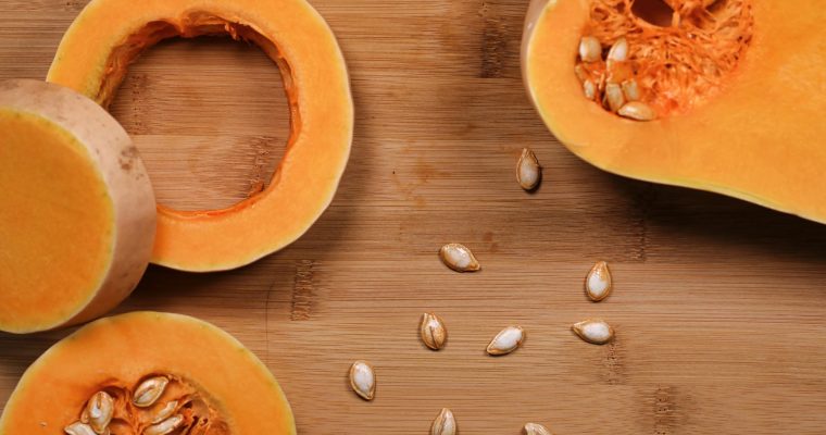 Soupe crémeuse à la courge musquée et aux haricots blancs