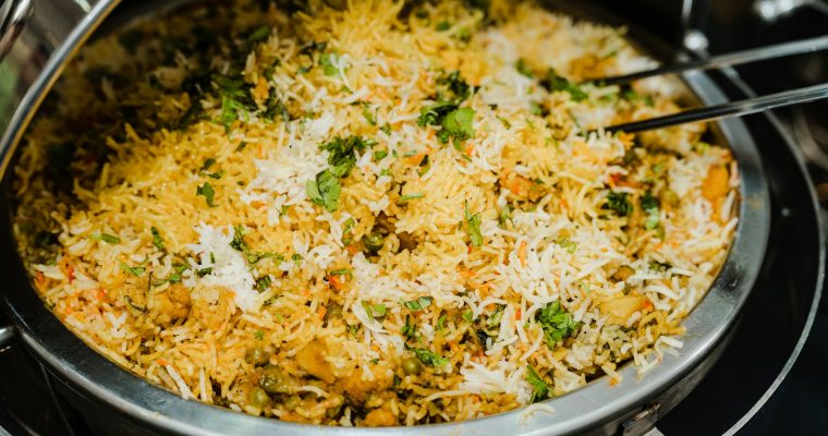 Biryani au poulet et brocolis